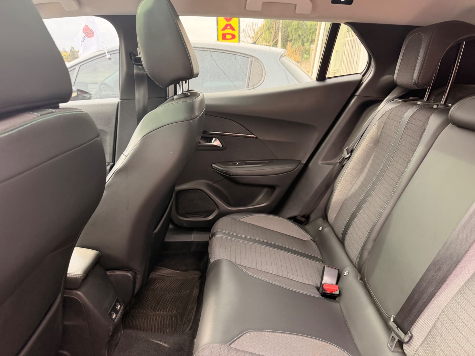 Peugeot 2008 Allure 2022 — foto 8