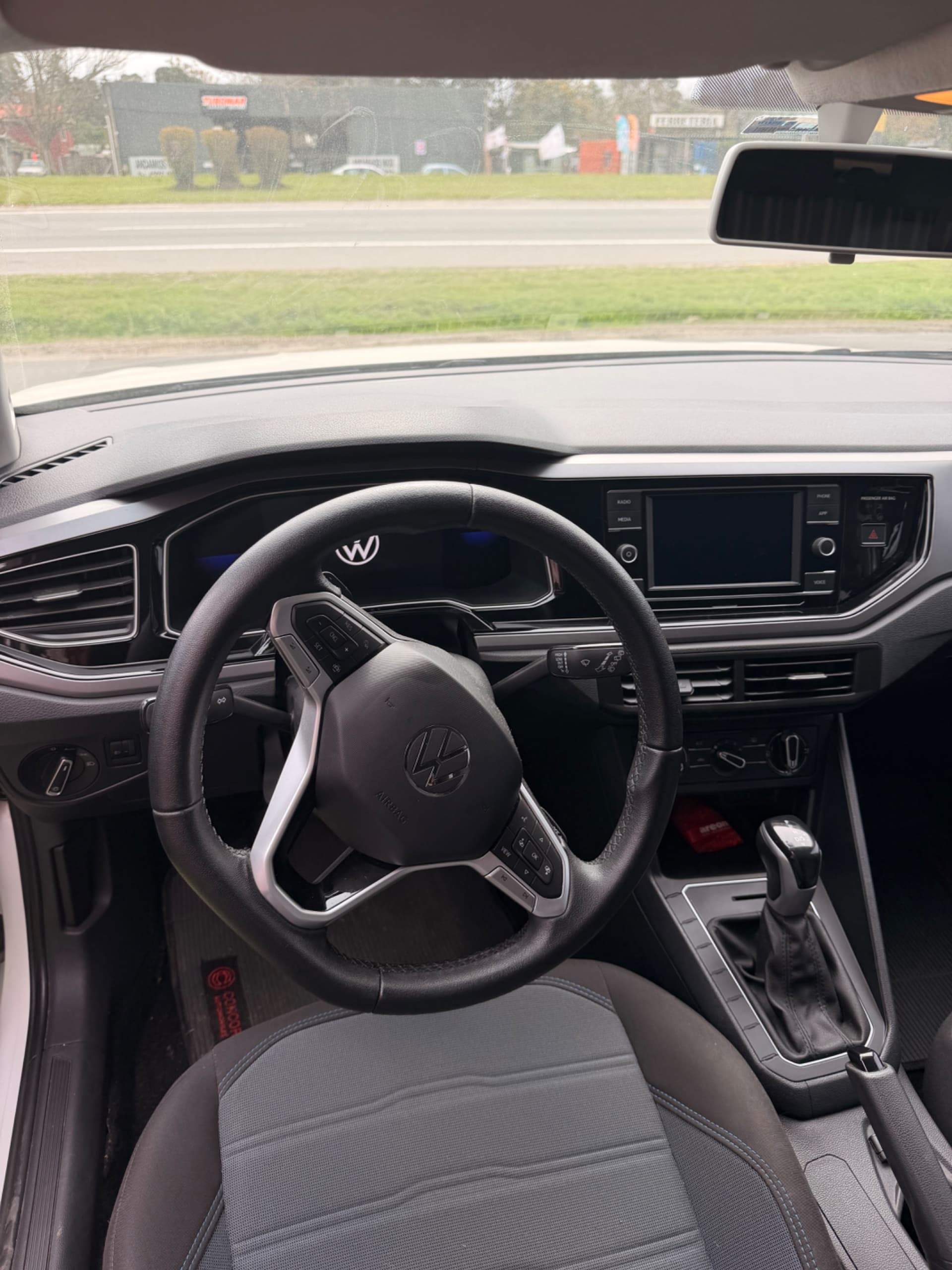 Volkswagen Nivus 200 TSI 2023 — foto 8