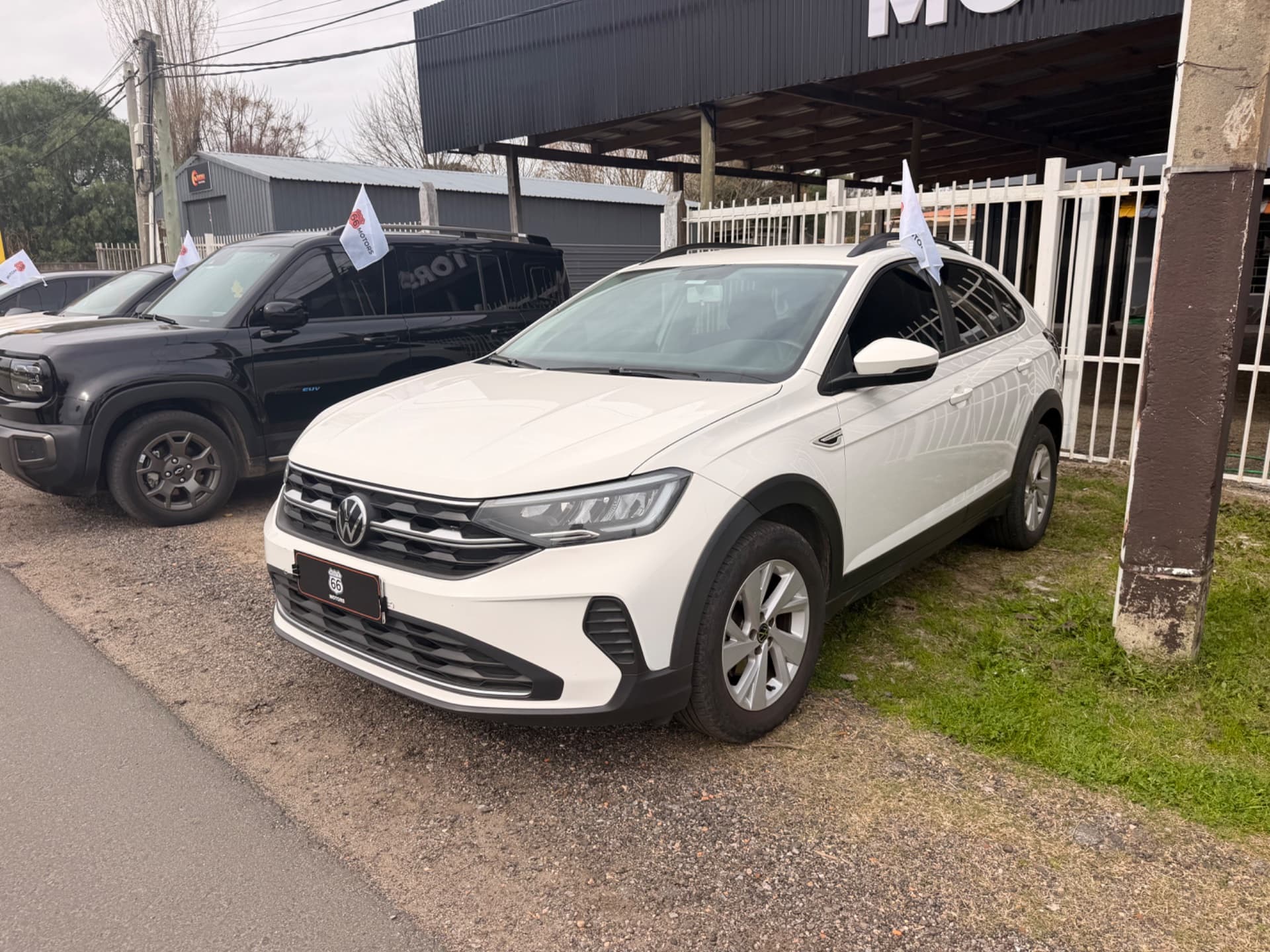 Volkswagen Nivus 200 TSI 2023 — foto 3