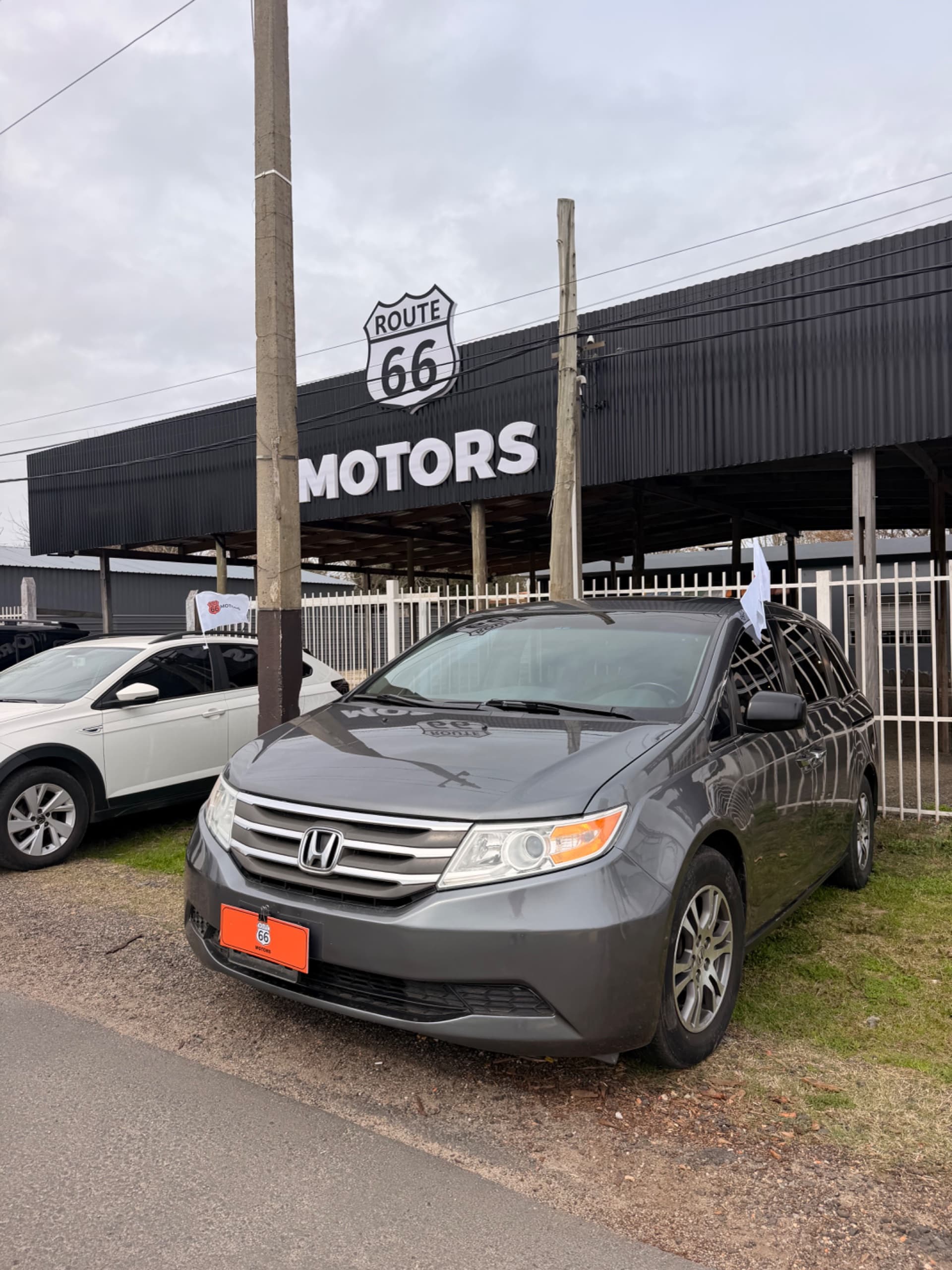 Honda Odyssey 2012 — foto 2