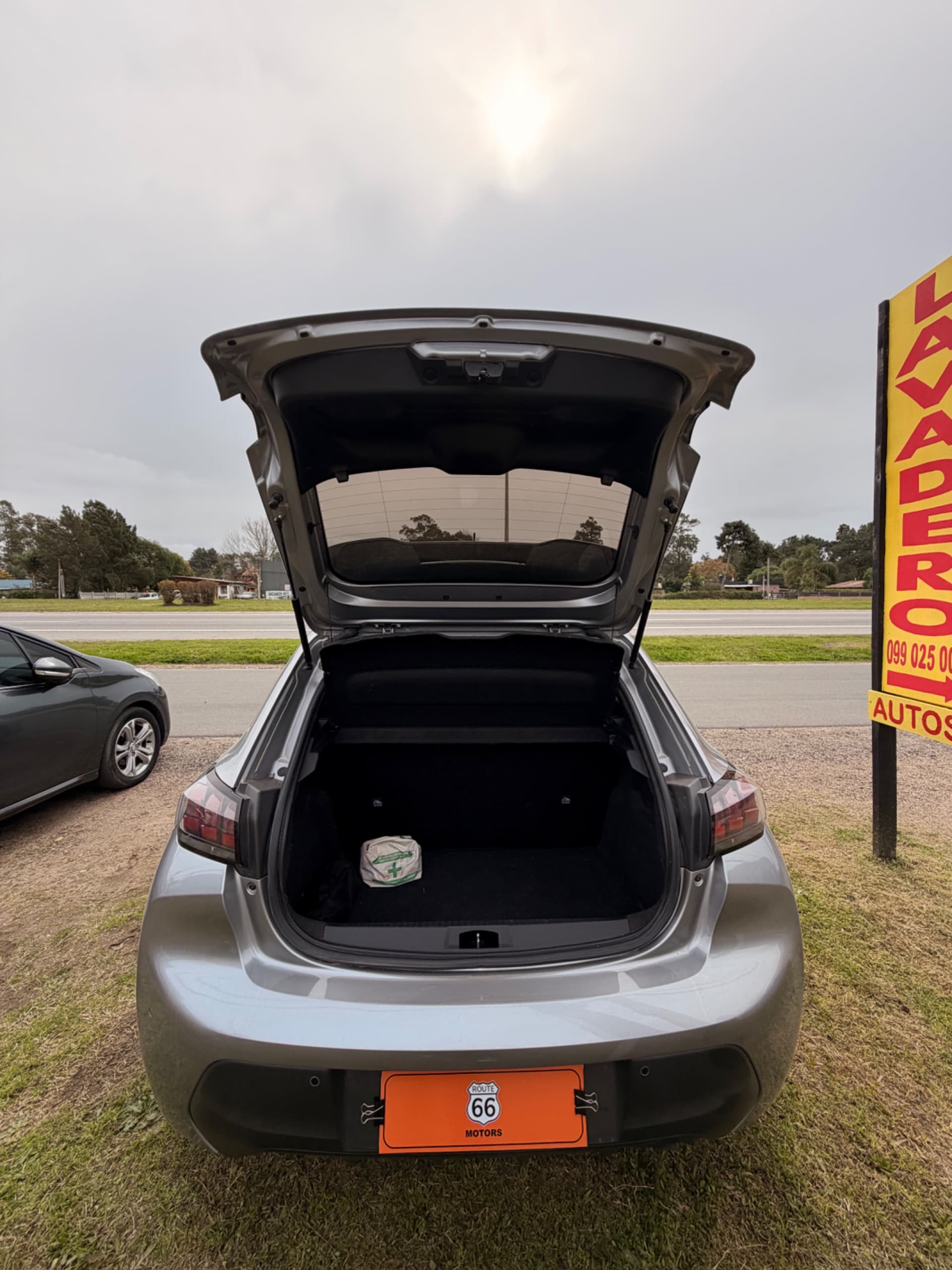 Peugeot 208 Style 2024 — foto 9