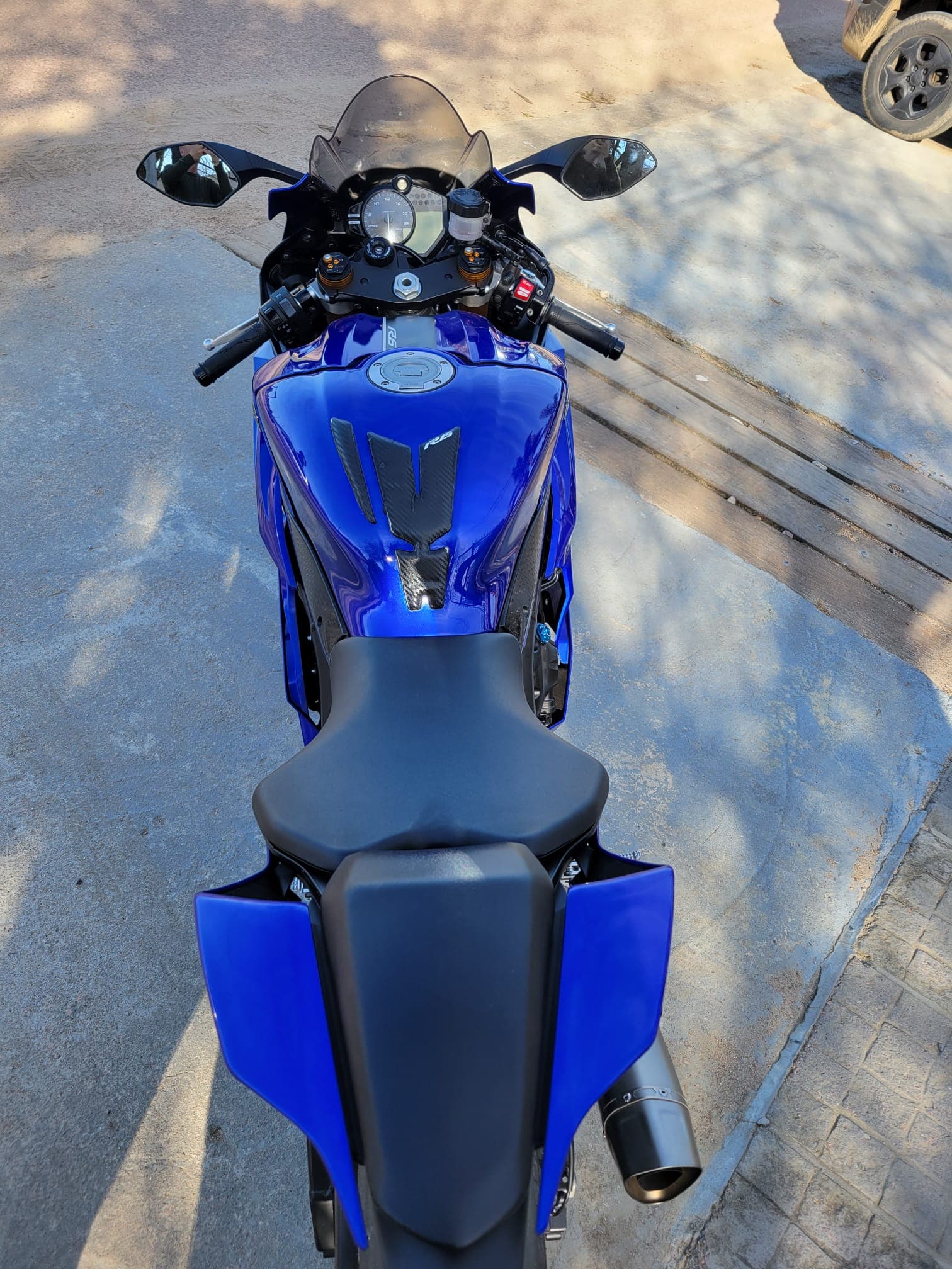 Yamaha R1 2017 — foto 5